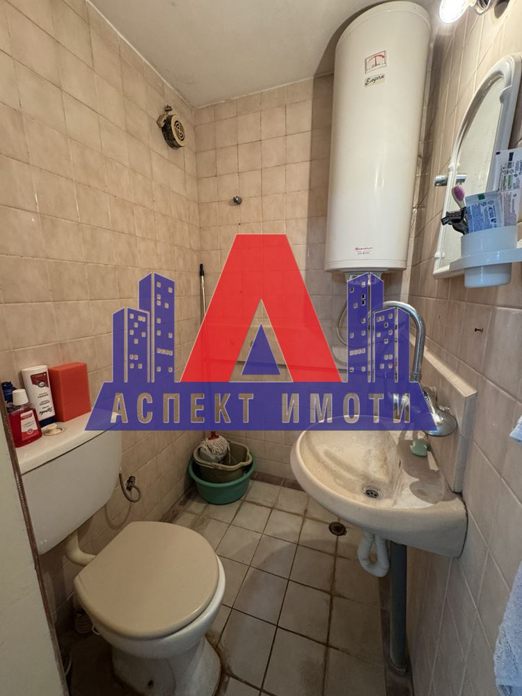 Двустаен с РЕАЛНА КВАДРАТУРА до Хаджията Груев! - 0