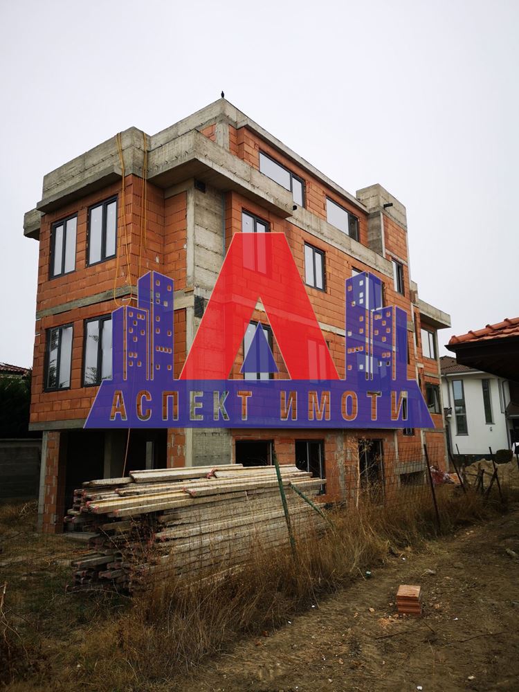 Тристаен НОВ в кв. Беломорски! - 0